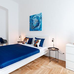 Appartement met Vier Kamers